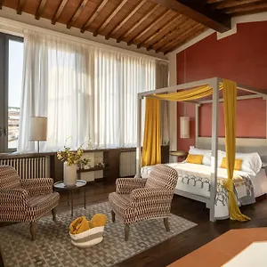 Canto Degli Scali Aparthotel